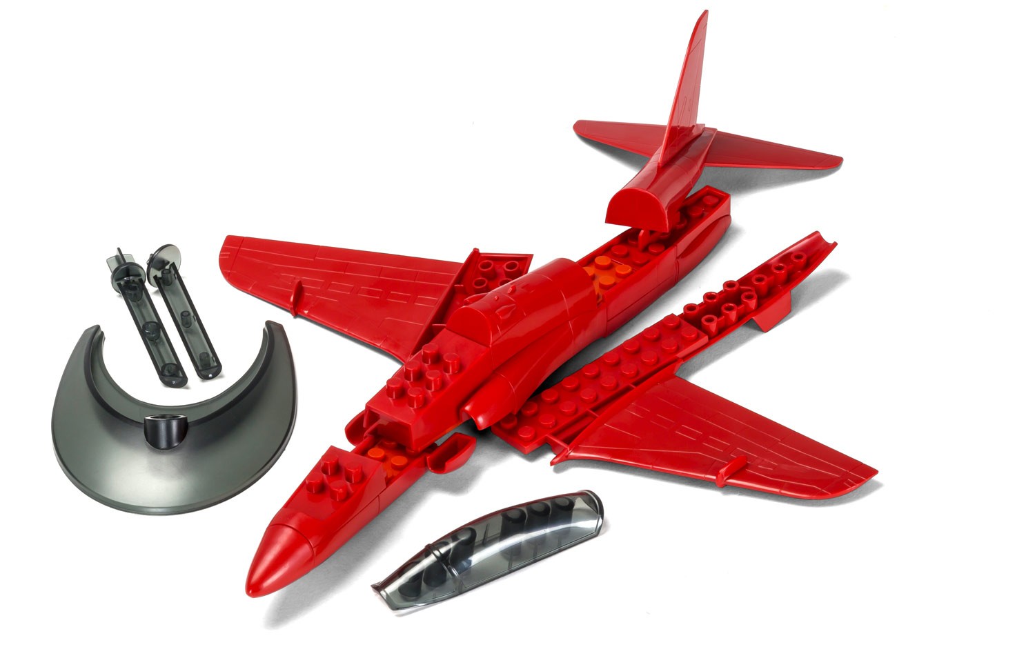 Airfix QUICK BUILD RAF Red Arrows Hawk Plastic Model Kit J6018