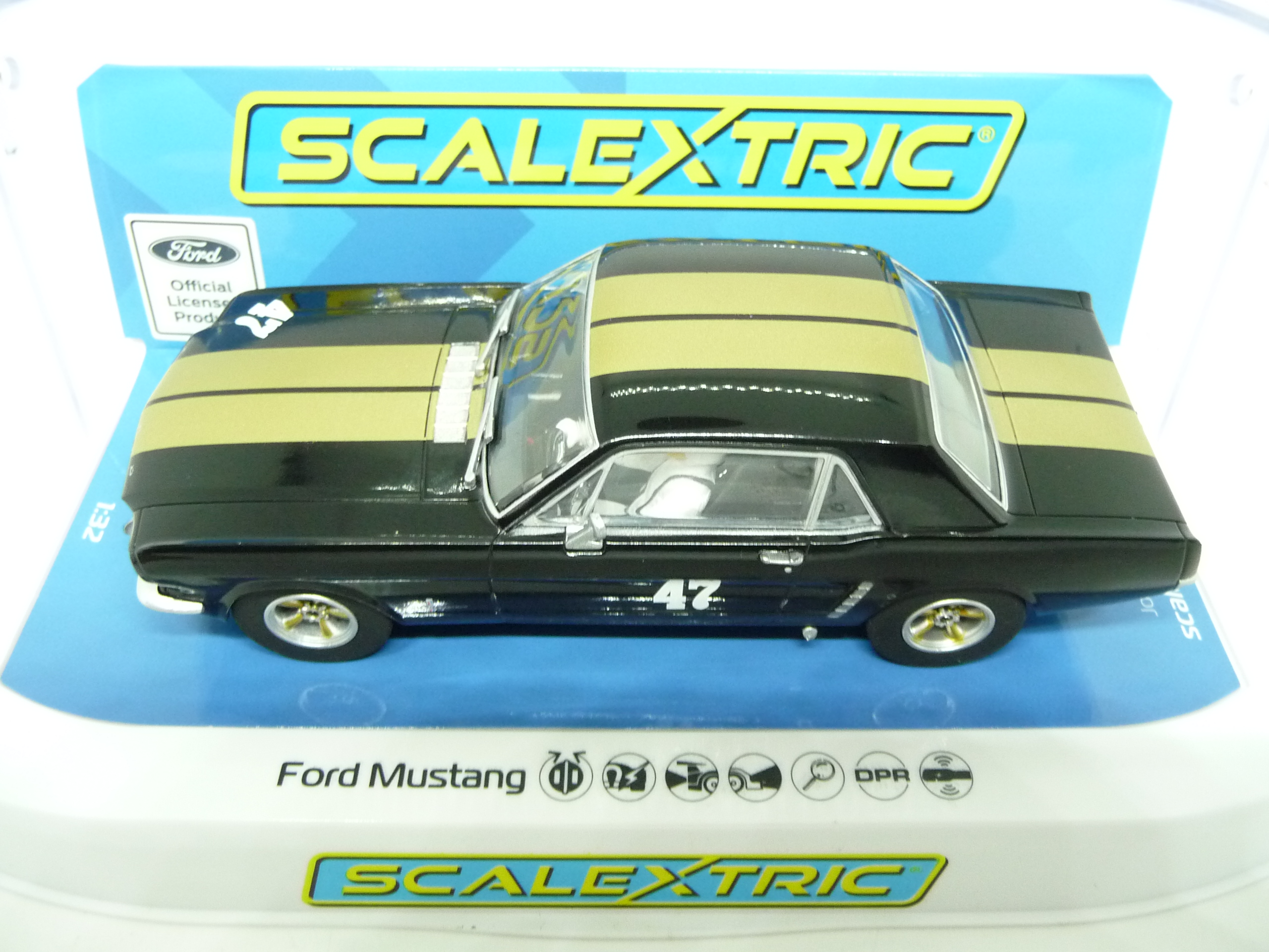 Scalextric - C4405 Ford Mustang Black Gold - Image 5