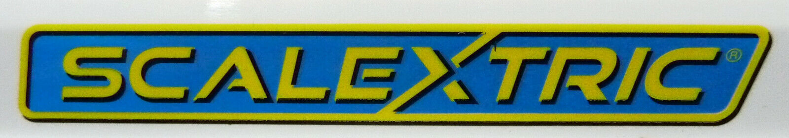 Scalextric C8556 TRACK EXTENSION PACK 7 - 4 X STRAIGHTS & 4 X R4 CURVES - Image 3